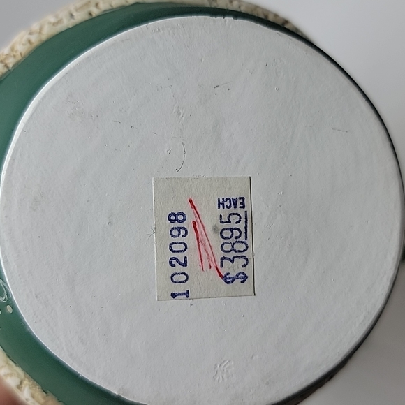 New Christmas Santa Folk Art Figurine - Picture 7 of 13